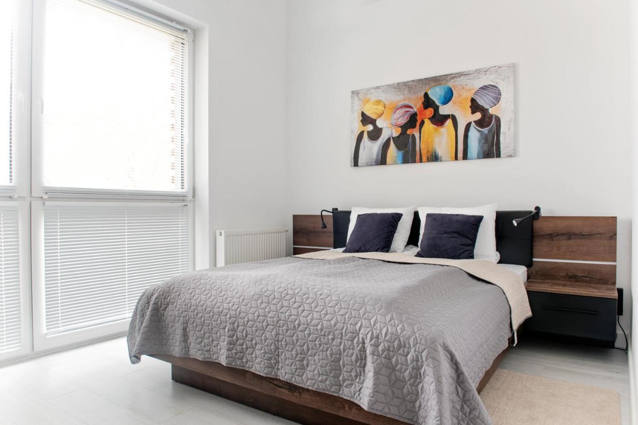 שצ'צ'ירק Ski&Bike Apartments מראה חיצוני תמונה